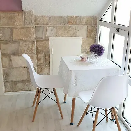 Apartment Vesa